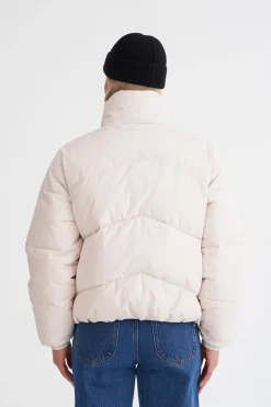WMNS DEMI PUFFER JKT BUTTER CREAM